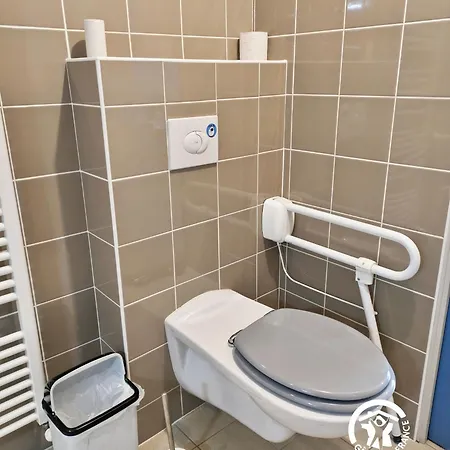 Le Vairon Holiday home